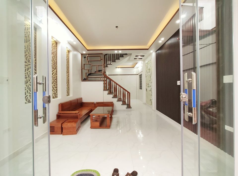 Nhà đẹp mới xây 3 tầng gần UBND Phường Tràng Cát, tại địa chỉ 28 Tràng Cát - Q.Hải An - Hải Phòng 
